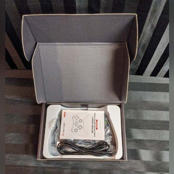 Beitong Asura 2 NS Wireless Gaming Controller For Use W/Switch IOS PC & Android - Picture 7 of 12